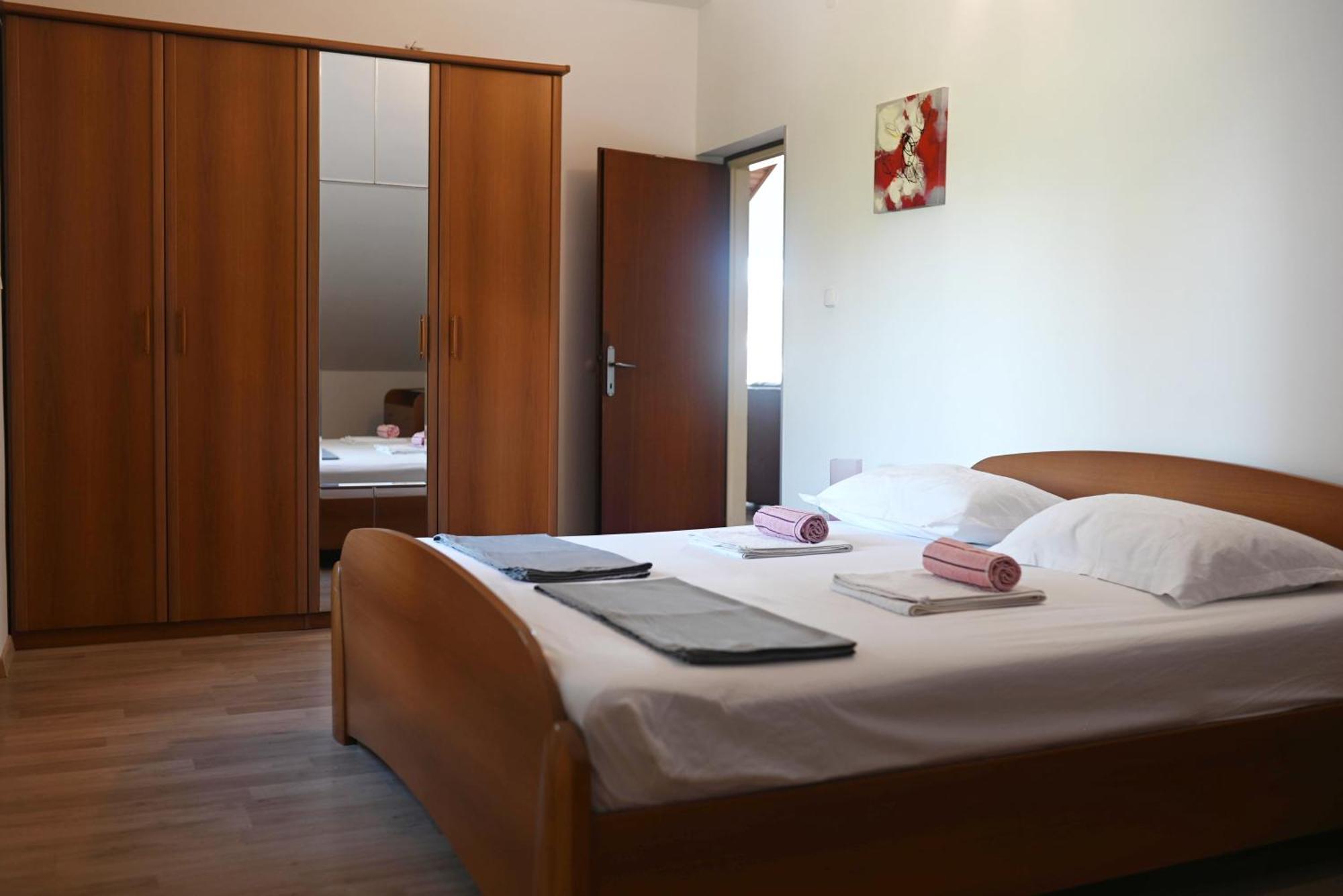 Apartment Marulianus สปลิท ภายนอก รูปภาพ